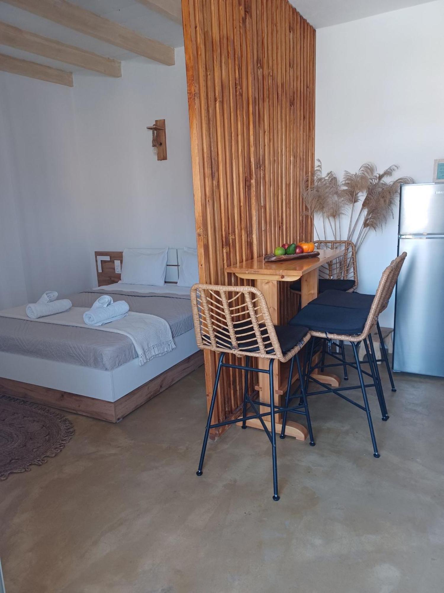 Sonia'S Luxury Apartment With Jacuzzi Kamilari Zewnętrze zdjęcie
